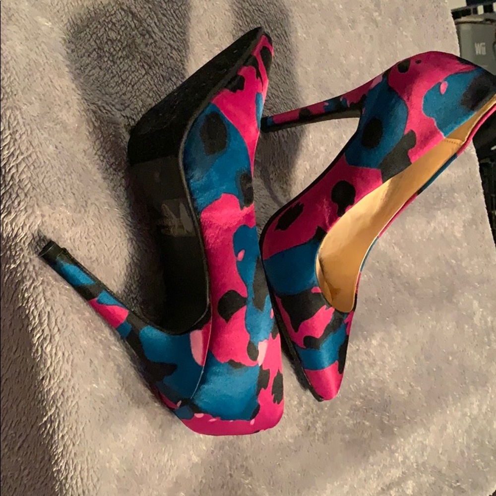 Brand new just fab multi-coloured heels